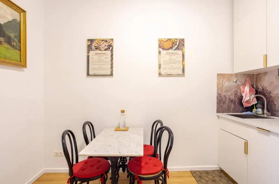 Gemuetliche Wohnung Nur 15 Minuten Ins Stadtzentrum 비엔나 외부 사진