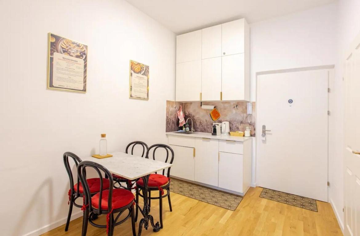 Gemuetliche Wohnung Nur 15 Minuten Ins Stadtzentrum 비엔나 외부 사진
